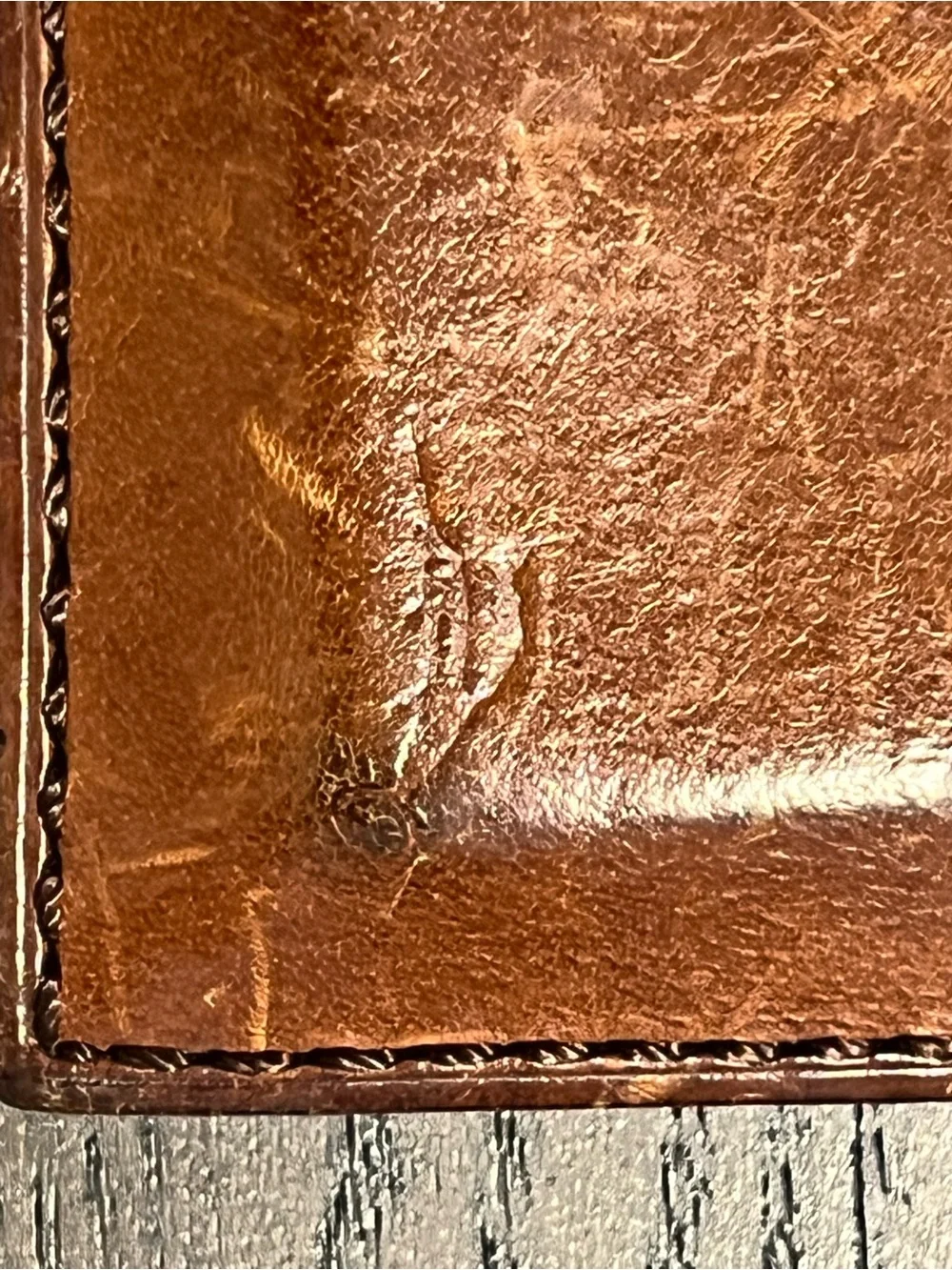 Vintage Tommy Bahama Genuine Leather Bifold Wallet Brown Distressed ID Window